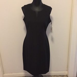 Perfect little black dress!